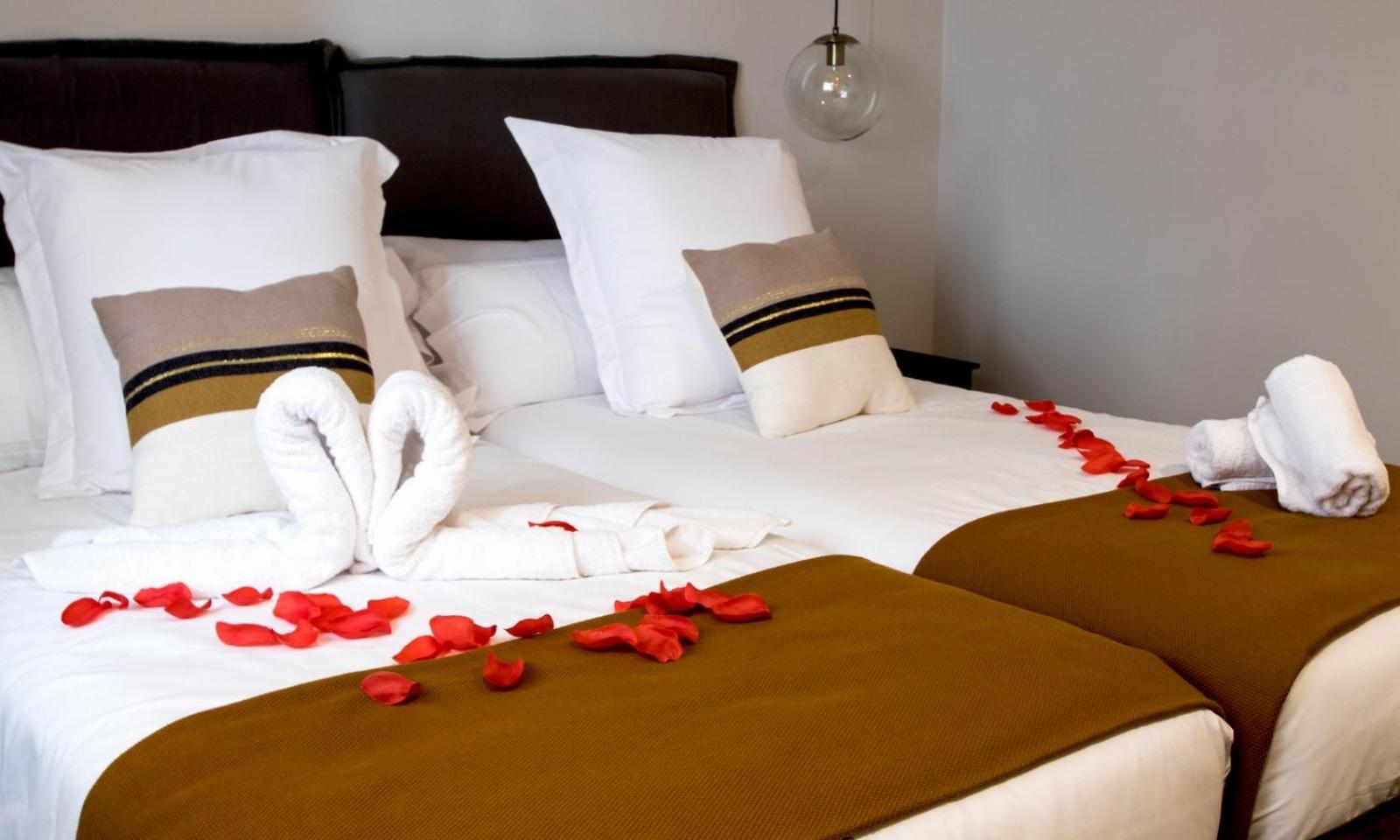 Hotel Tierras De Cebreros Ngoại thất bức ảnh